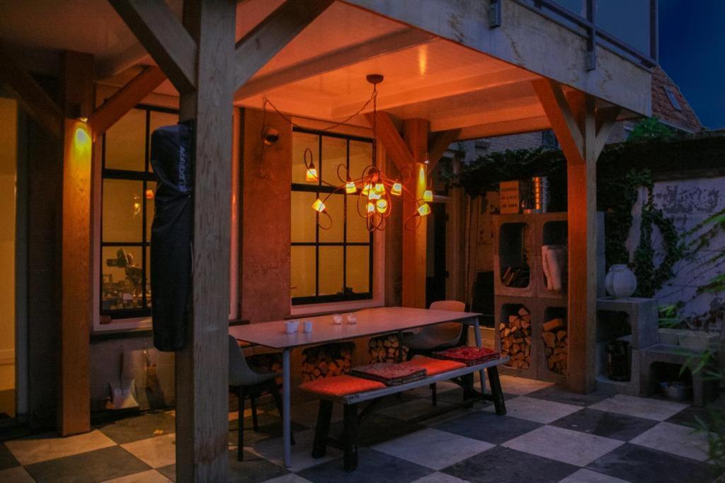 Bed&Breakfast Tussen De Poorten Kampen Exterior photo